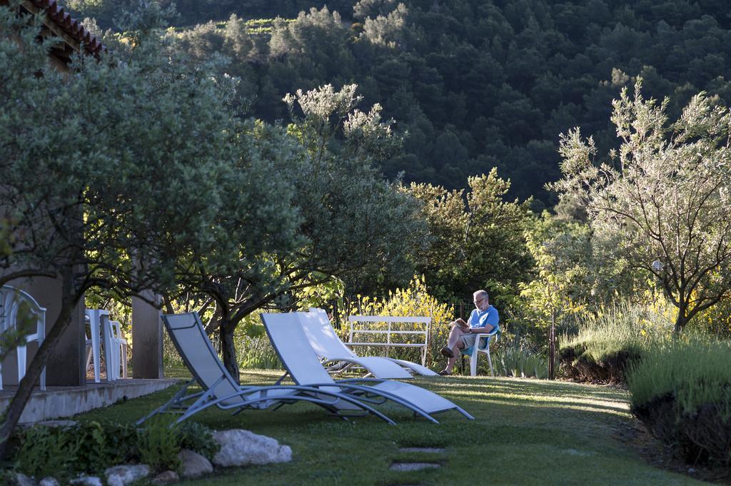 Le Grand Jardin Bed and Breakfast Lafare Esterno foto