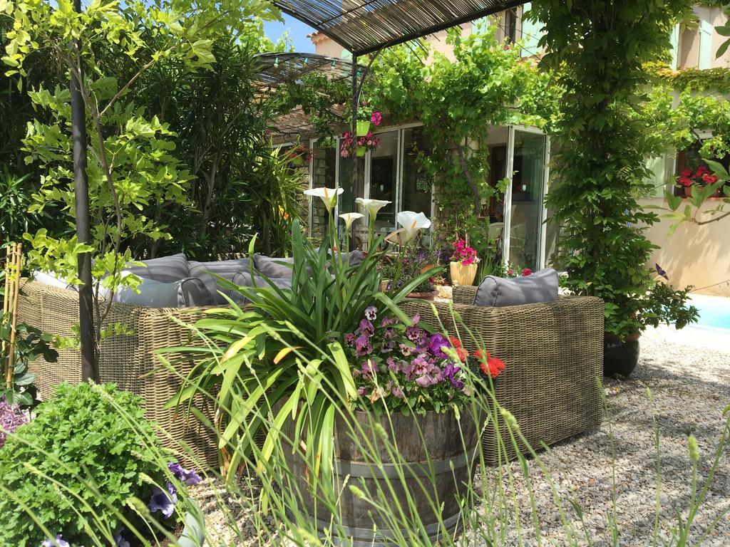 Le Grand Jardin Bed and Breakfast Lafare Esterno foto