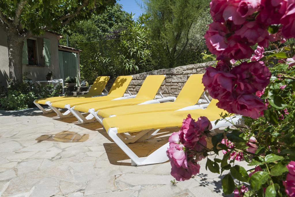 Le Grand Jardin Bed and Breakfast Lafare Esterno foto