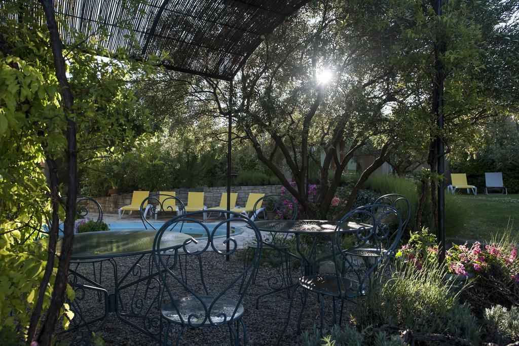 Le Grand Jardin Bed and Breakfast Lafare Esterno foto