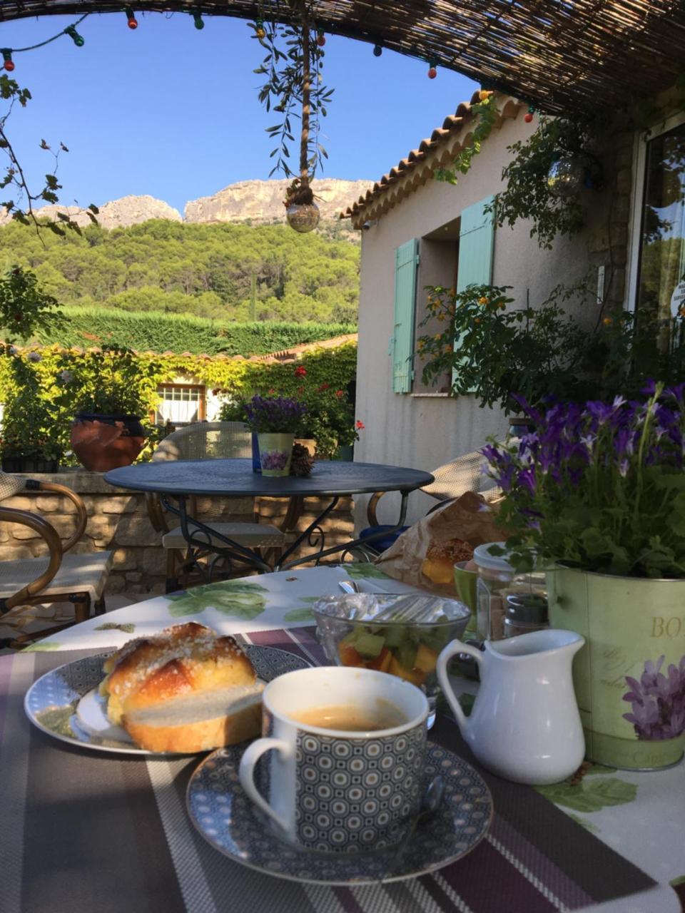 Le Grand Jardin Bed and Breakfast Lafare Esterno foto