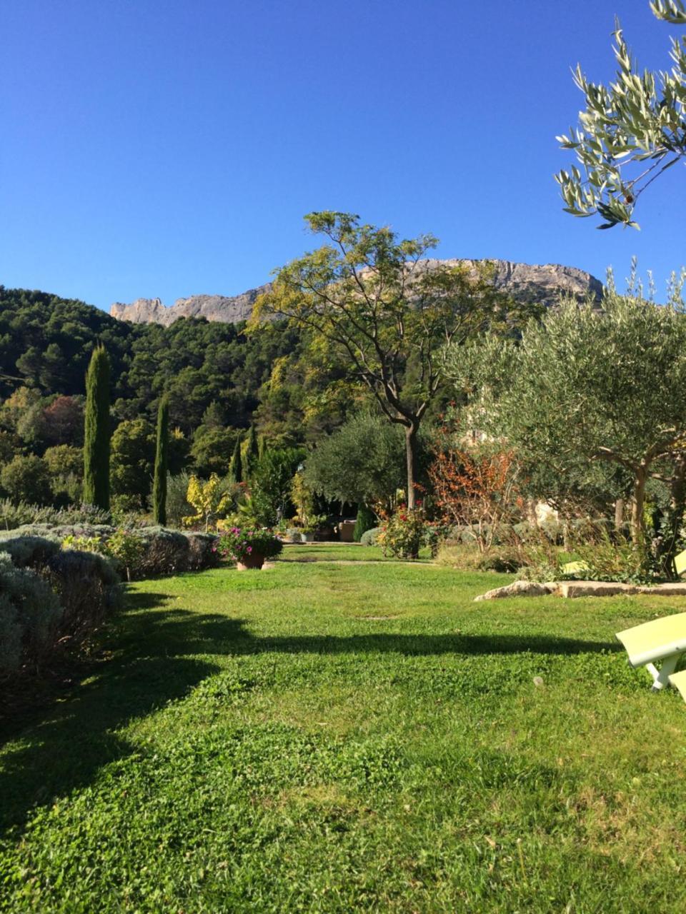 Le Grand Jardin Bed and Breakfast Lafare Esterno foto