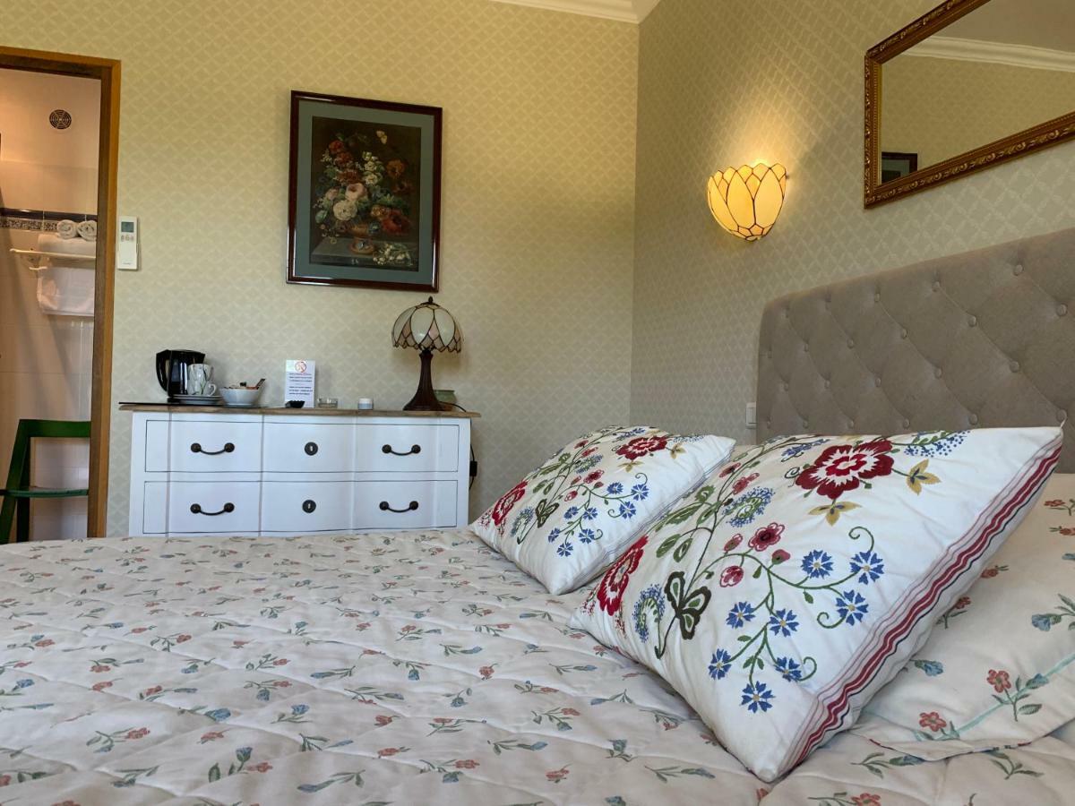 Le Grand Jardin Bed and Breakfast Lafare Esterno foto